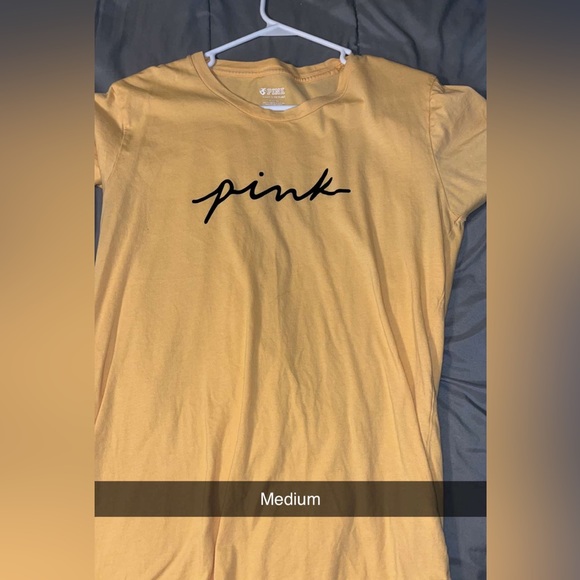 Clothes - Picture 1 of 17